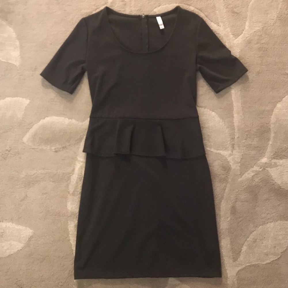 NWOT Gray Peplum Mini Dress